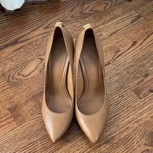 Tory Burch Tan Leather Heels